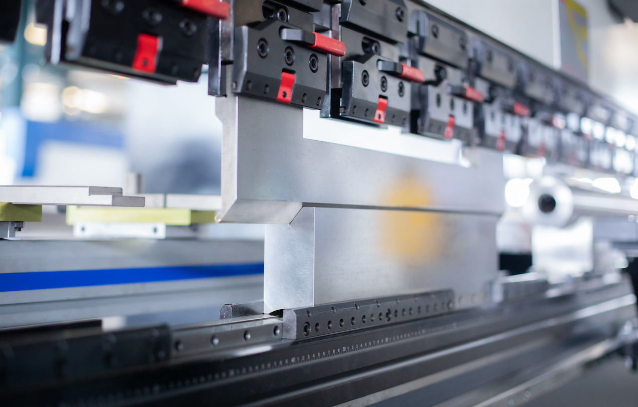 100t Hydraulic Cnc Brake Press Crowning Cnc Press Brake Delem 100т хидраулична Цнц кочиона преса Цровнинг Цнц прес кочница Делем