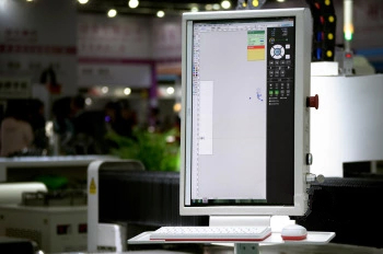 1500*3000mm 500w Racuys Or Ipg Fiber Laser Cutting Machine 1500*3000мм 500в Рацуис или Ипг машина за ласерско резање влакана