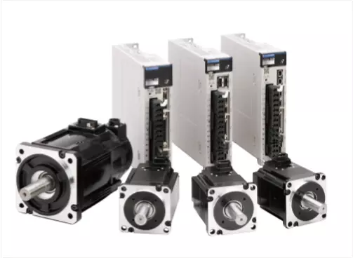 1500*3000mm 500w Racuys Or Ipg Fiber Laser Cutting Machine 1500*3000мм 500в Рацуис или Ипг машина за ласерско резање влакана