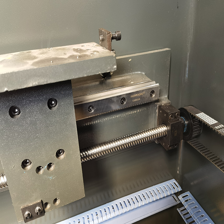 300t/4000 Hydraulic Press Brake Machine 300т/4000 хидраулична машина за кочнице