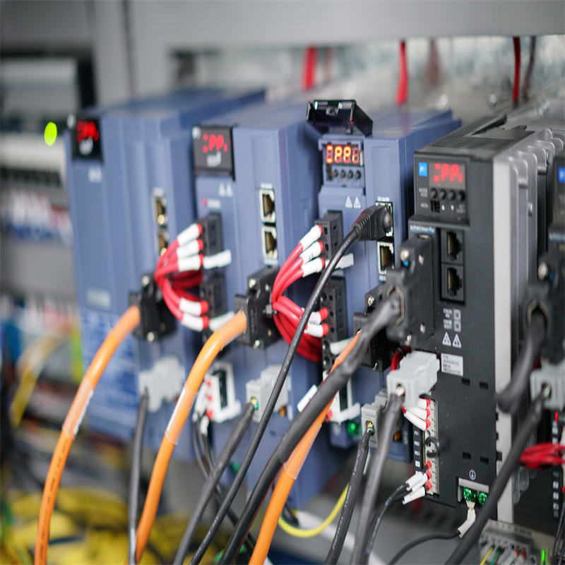 3015 1500к3000 машина за ласерско резање алуминијумских влакана Индустријска ласерска опрема