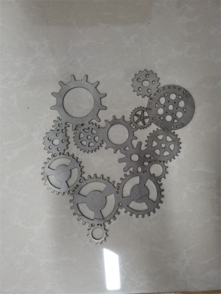 3015 бакар угљеник од нерђајућег челика алуминијум гвожђе метал Цнц машина за ласерско сечење влакана