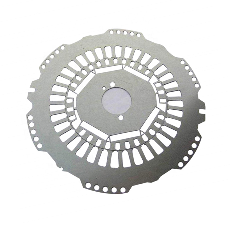 3015 Фибер Ласер Метал Цуттинг Мацхине 1000в 2000в Мак Раицус Ласер Повер