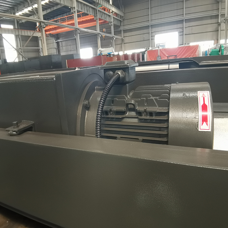 6x3200mm Stainless Steel Plate Cutting Machine, Automatic Iron Sheet Shearing Machine Машина за сечење плоча од нерђајућег челика 6к3200 мм, аутоматска машина за сечење лимова од гвожђа