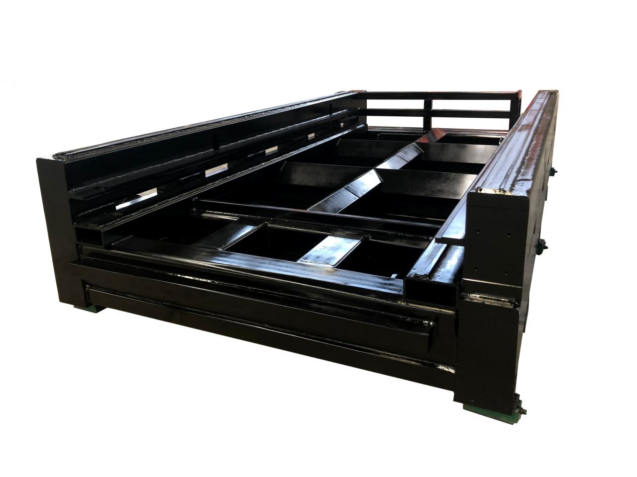 China Industrial Metal Aluminum 1kw 2kw Sheet Metal Fiber Laser Cutting Machine Кина Индустријска машина за ласерско сечење метала од алуминијума 1кв 2кв