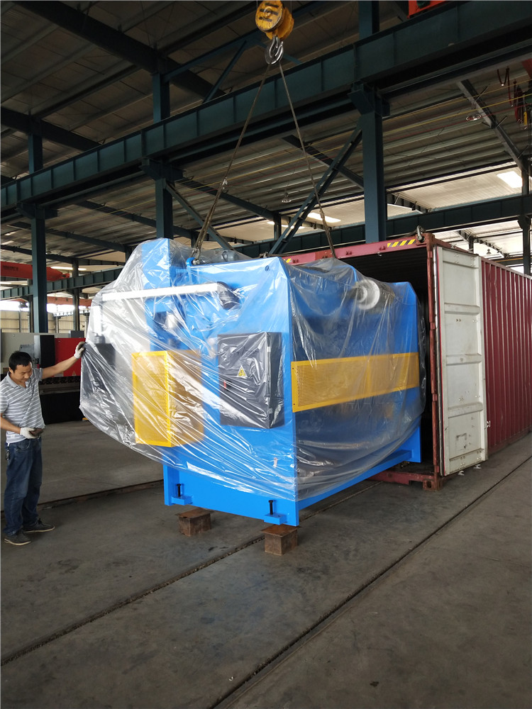 China Metal Hydraulic Press Brake Machine With Reasonable Price Кина метална хидраулична машина за кочнице са разумном ценом
