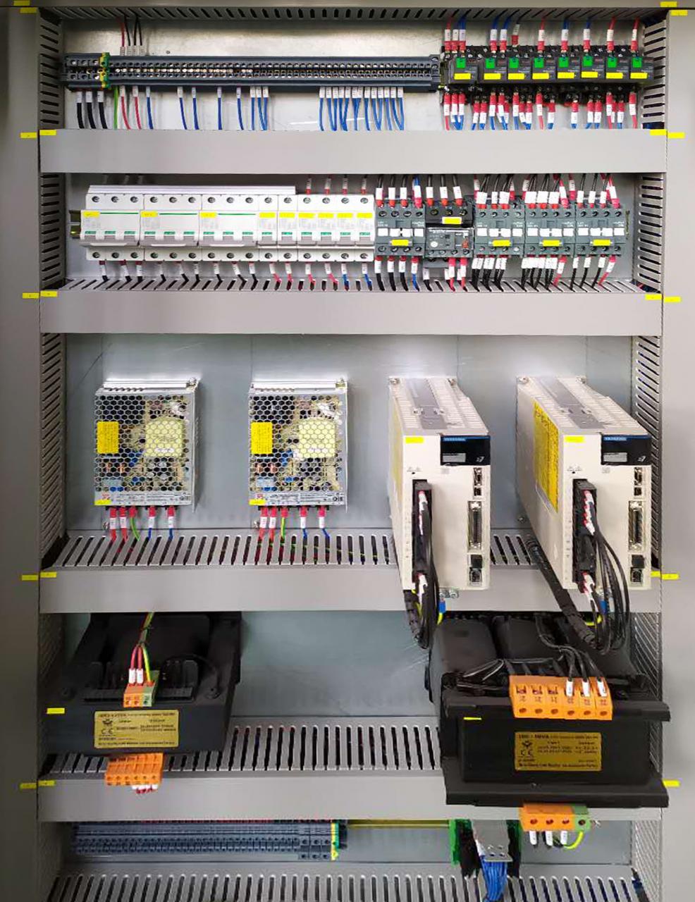 Da-66t Controller Cnc Hydraulic Press Brake Price With 3d Touch Screen System Да-66т Цонтроллер Цнц Хидраулична преса кочница Цена са 3д екраном осетљивим на додир